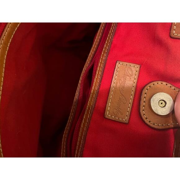 Dooney and Burke Tan Pebble Leather - Picture 9 of 10